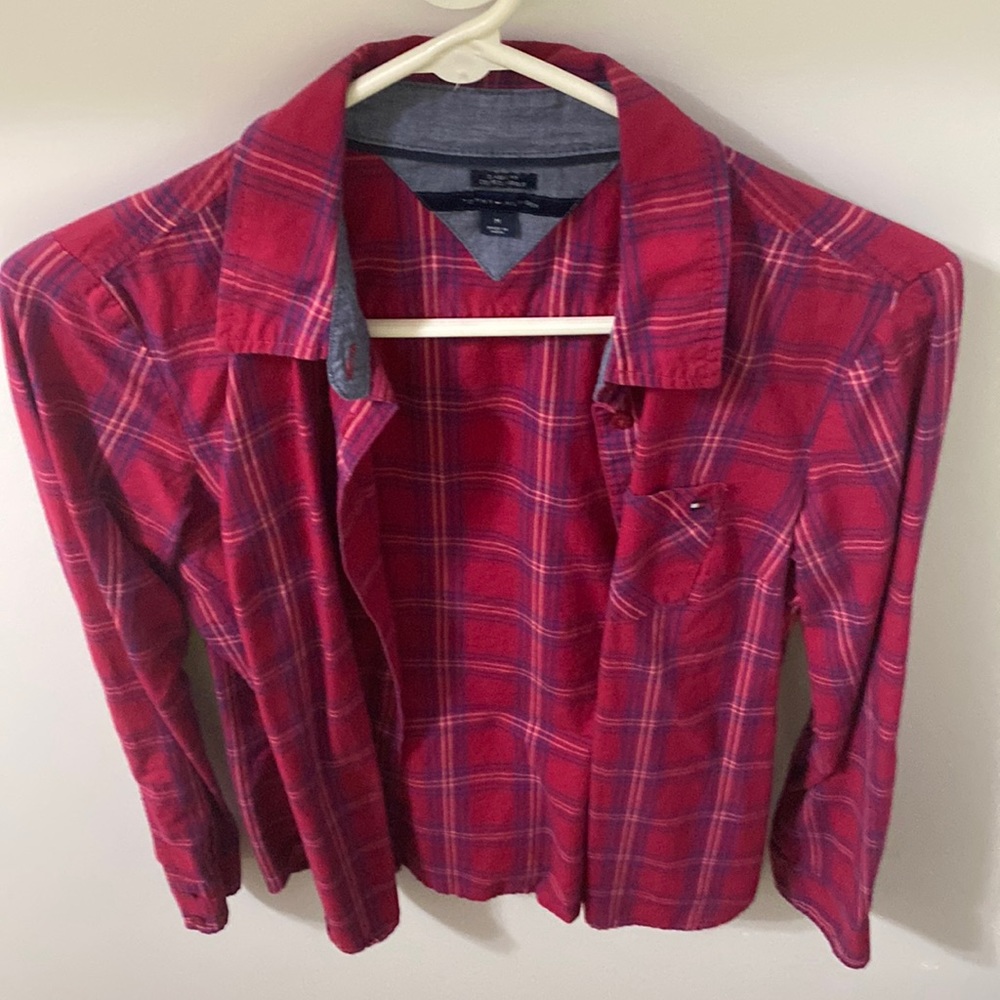 ✅2/$15 Tommy Hilfiger Women’s Plaid Dress Shirt